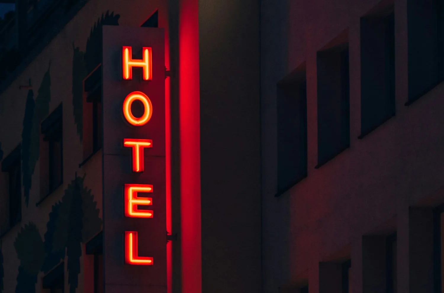 Budget Hotel Chain – 100% Deskless featured image.
